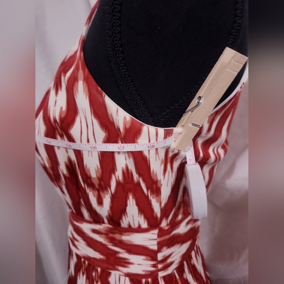 Dress - Picture 5 of 6